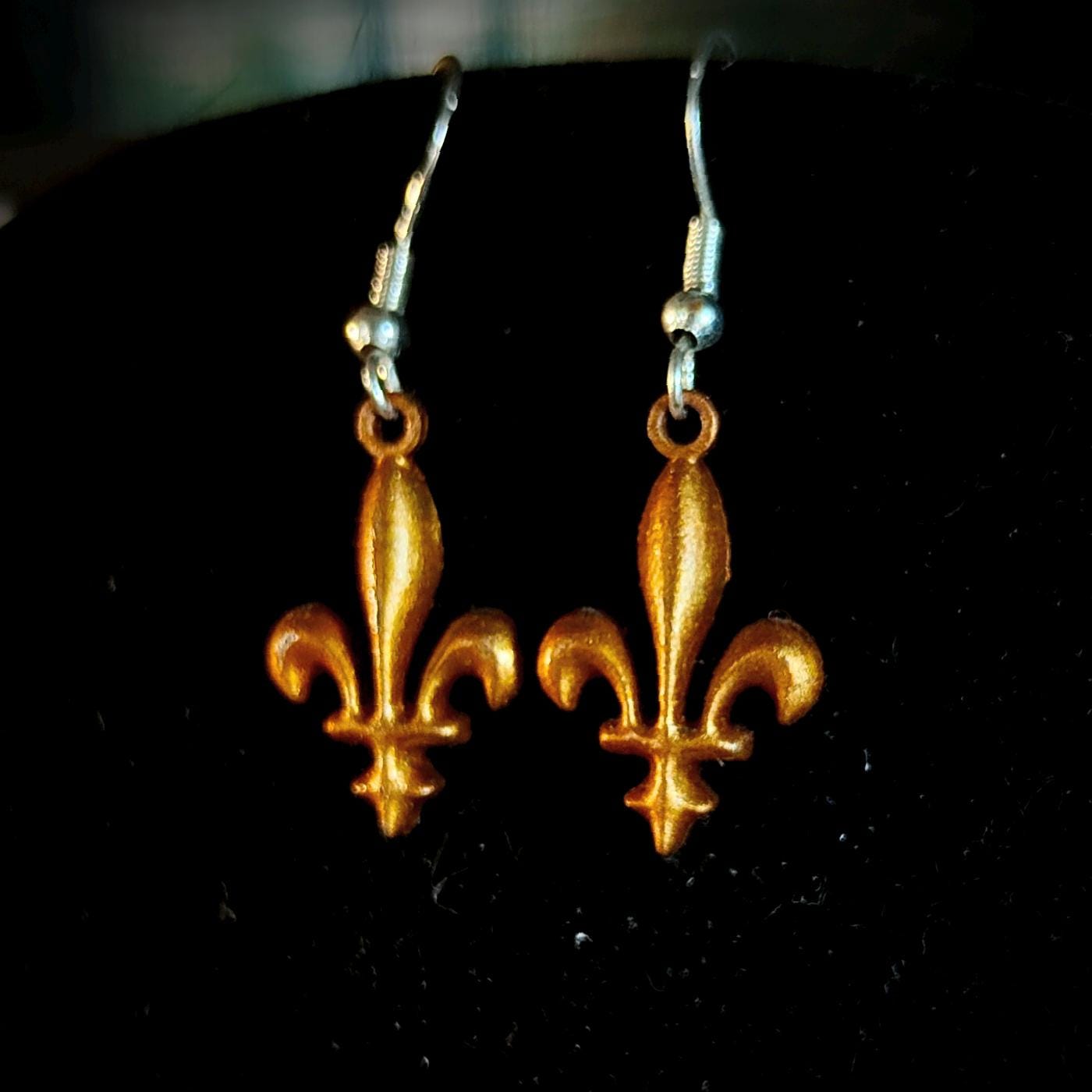 Boucles D'oreilles Argent Massif Motif Lys Roi De France - Occasion Très Bon état