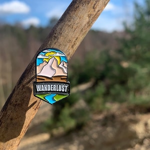 Wanderlust | Wandern | Walking | Enamel Pin | Gadget | Walking | Hiking | Backpack | Walking pin | Enamel Pin