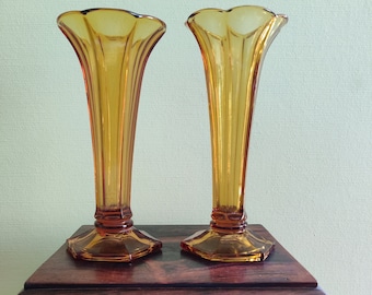 Paire de vases ambrés du Val Saint Lambert - Art déco - 30 cm de haut -