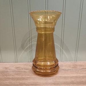 Amber coloured Art Deco Vase with cranelated top - 21 centimeters tall - 8 inches tall