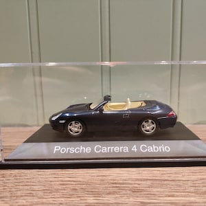 Chuco Porsche Carrera 4 Convertible - 1:43