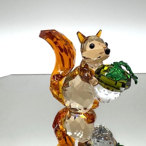 Swarovski Idyllia Squirrel with Acorn figurine - Swarovski Crystal figurine Idyllia - Swarovski  - Gift for her - Swarovski Crystal - BOXED