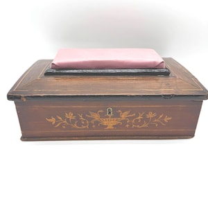 Antique Empire Era Marquetry Sewing Box – c.1810–1840 – Inlaid Wood with Compartments – 28.5 cm Wide