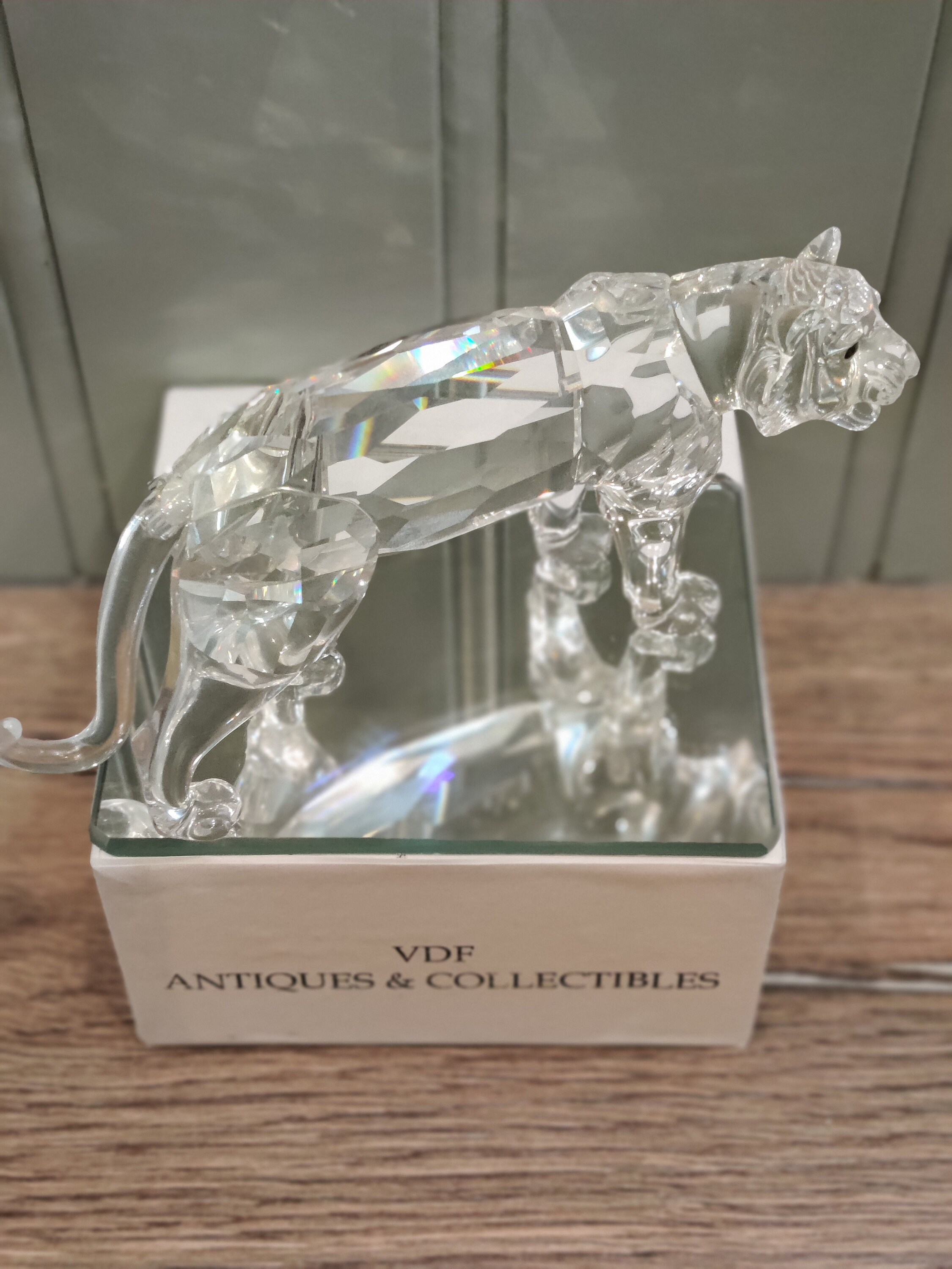 Swarovski Crystal Tiger Figurine - Endangered Species Collection