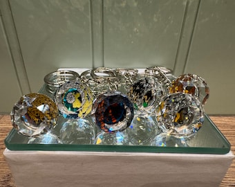 廃盤になったスワロフスキークリスタルの置物：星座、ハンドバッグ