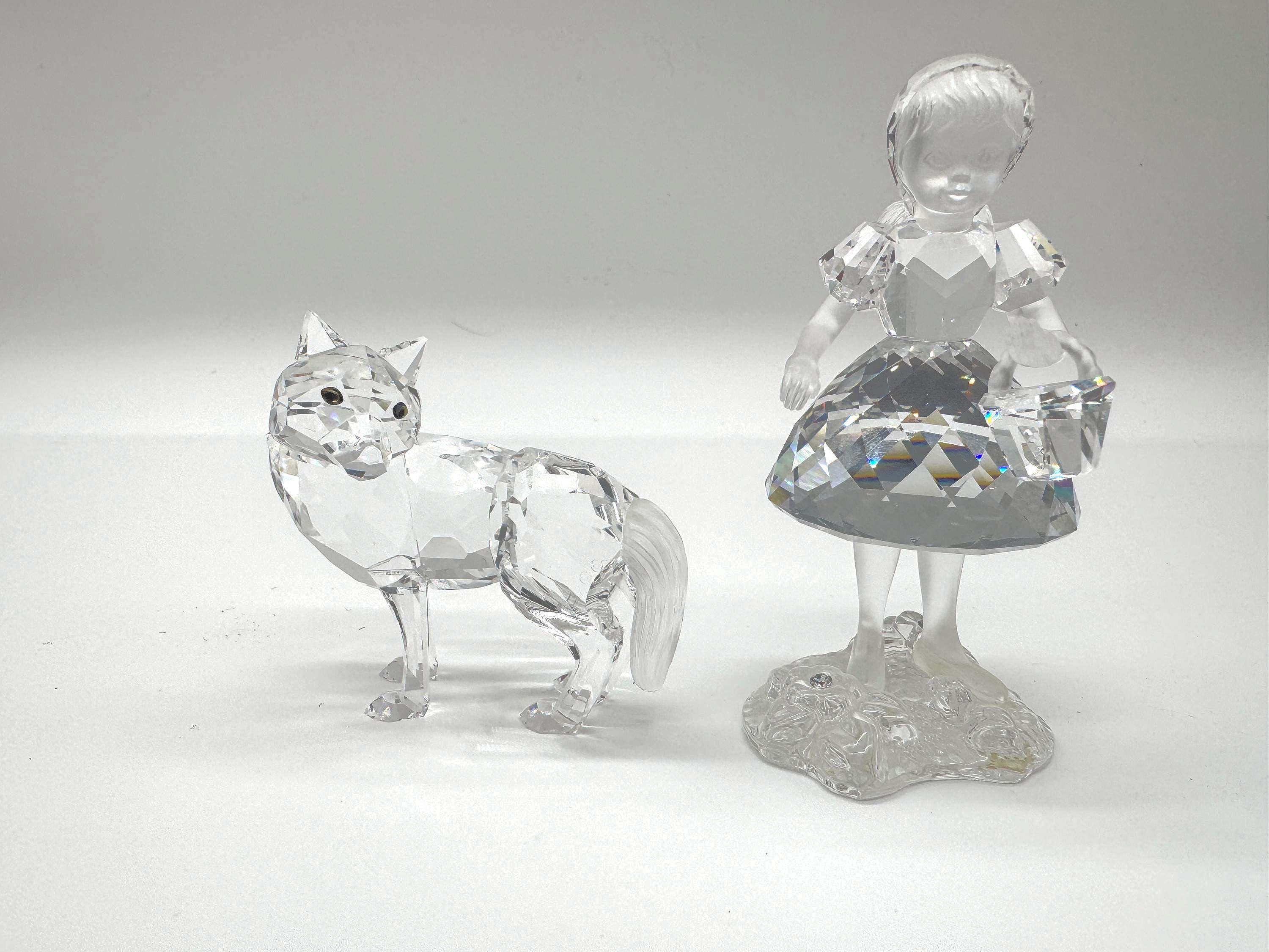 スワロフスキークリスタル 赤ずきんとオオカミのフィギュアセット