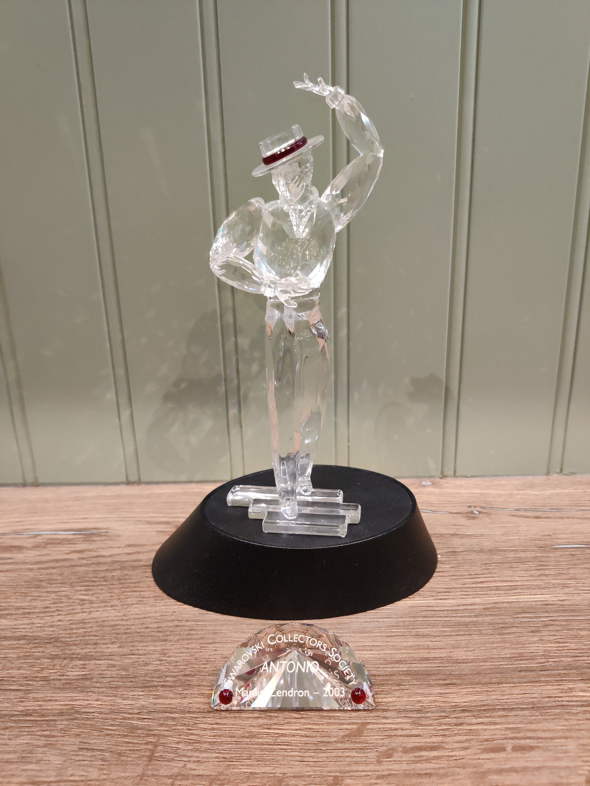 スワロフスキー swarovski SCS マジックオブダンス Swarovski Crystal Isadora 