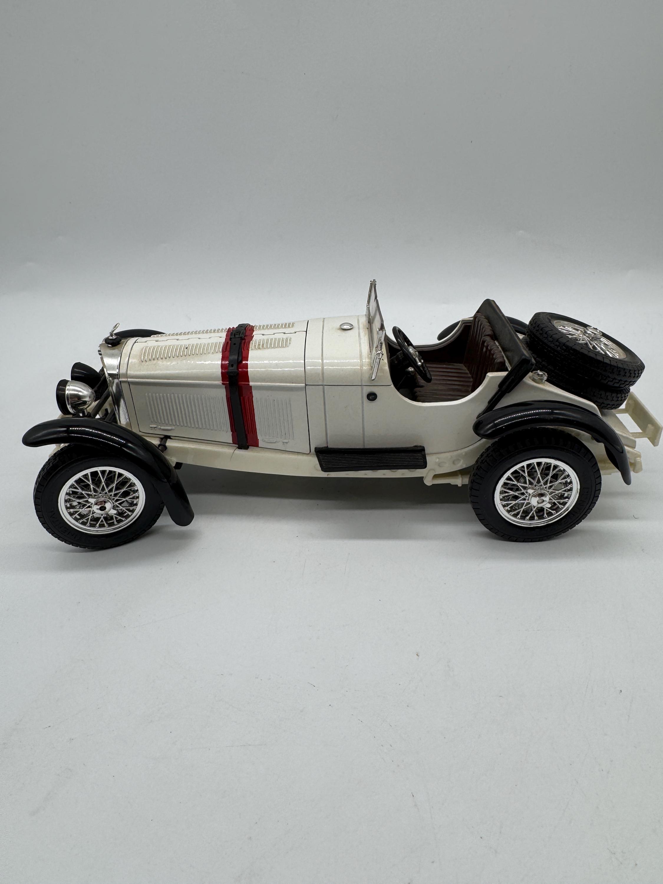 Dinky Toys 186 Mercedes-Benz 220SE – Boîte D'origine – MIB
