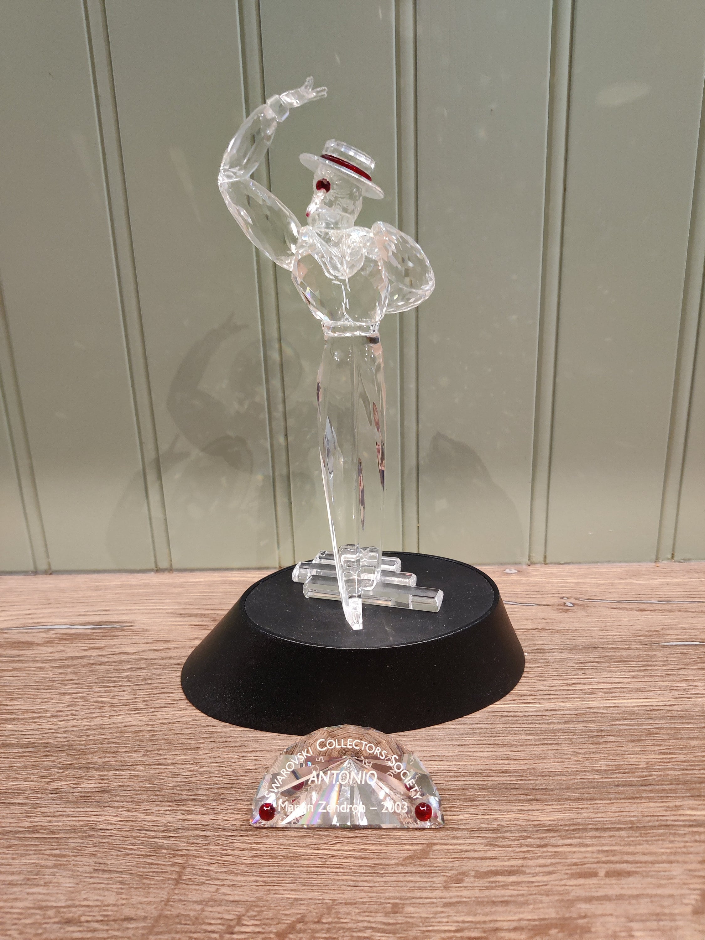 スワロフスキー マジックオブダンス アントニオ 2003年 プラーク・飾り台付き SWAROVSKI（スワロフスキー） Swarovski 2003年 SCS限定品