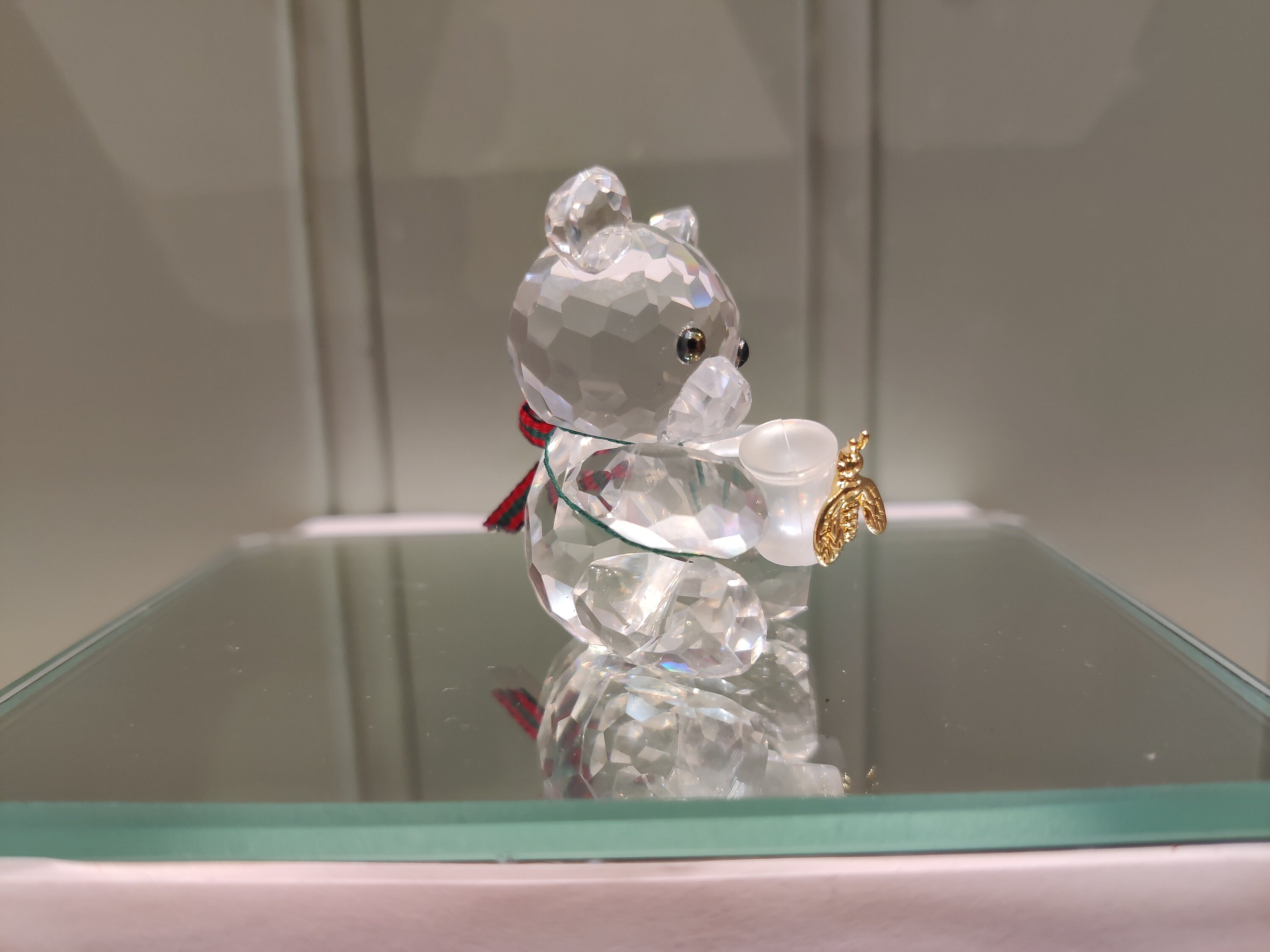 スワロフスキークリスタルのクリスベアとハニーポットの置物 - Etsy 日本