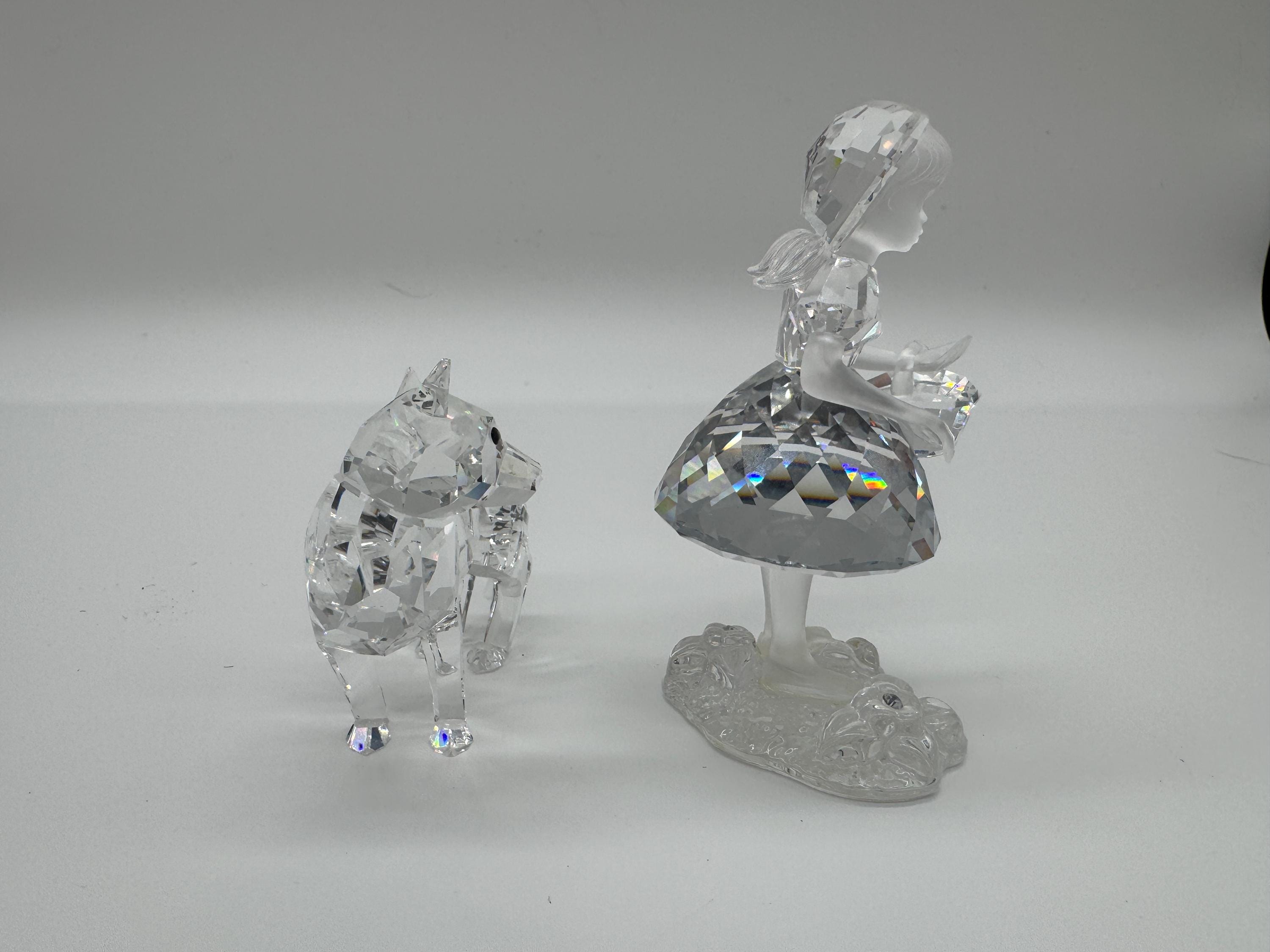 スワロフスキークリスタル 赤ずきんとオオカミのフィギュアセット