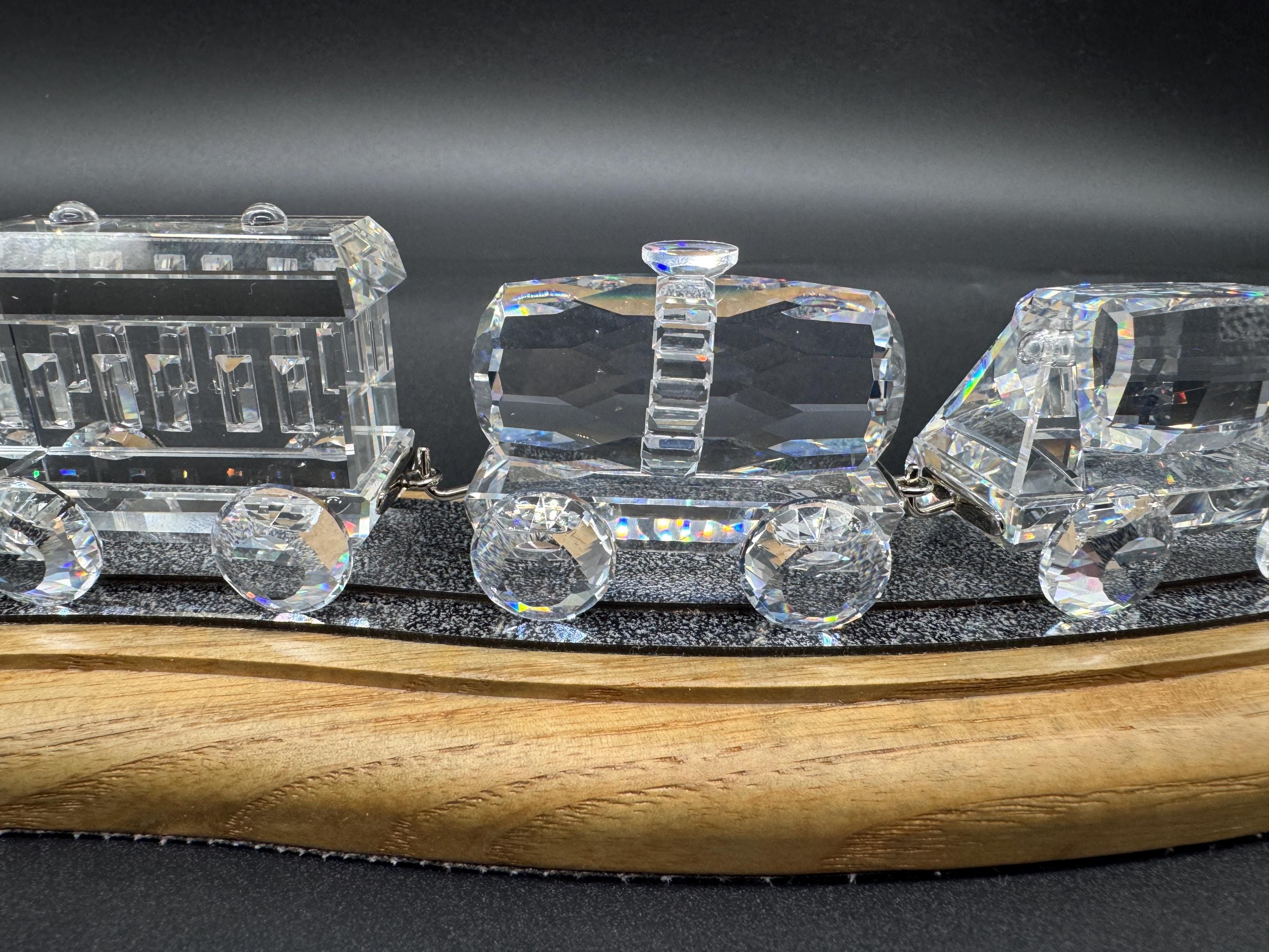 SWAROVSKI Train ６台セット Swarovski Crystal Train Figurine – 6-piece Set, Boxed With Track