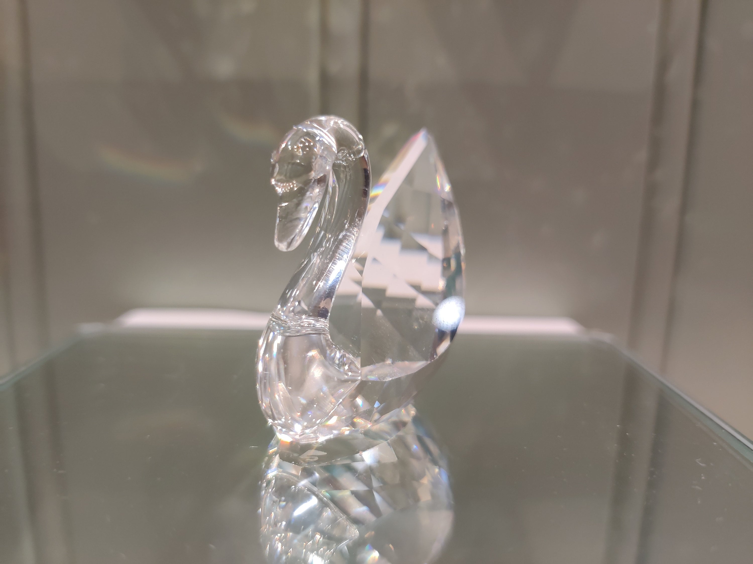 Swarovski クリスタル 白鳥 フィギュア スワロフスキー クリスタル フィギュア - スワロフスキー 白鳥 入会