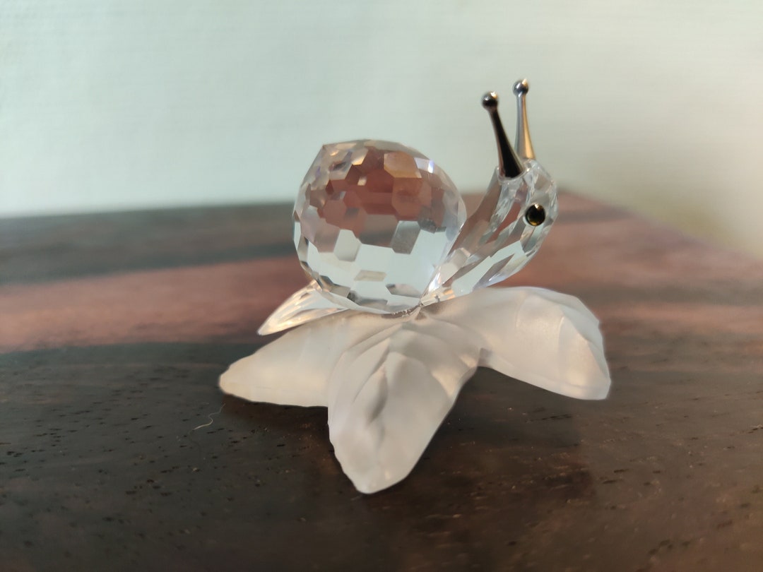 【SWAROVSKI スワロフスキー】葉っぱの上のかたつむり☘ 置物 インテリア il_1080xN.6052040583_k3i8.jpg