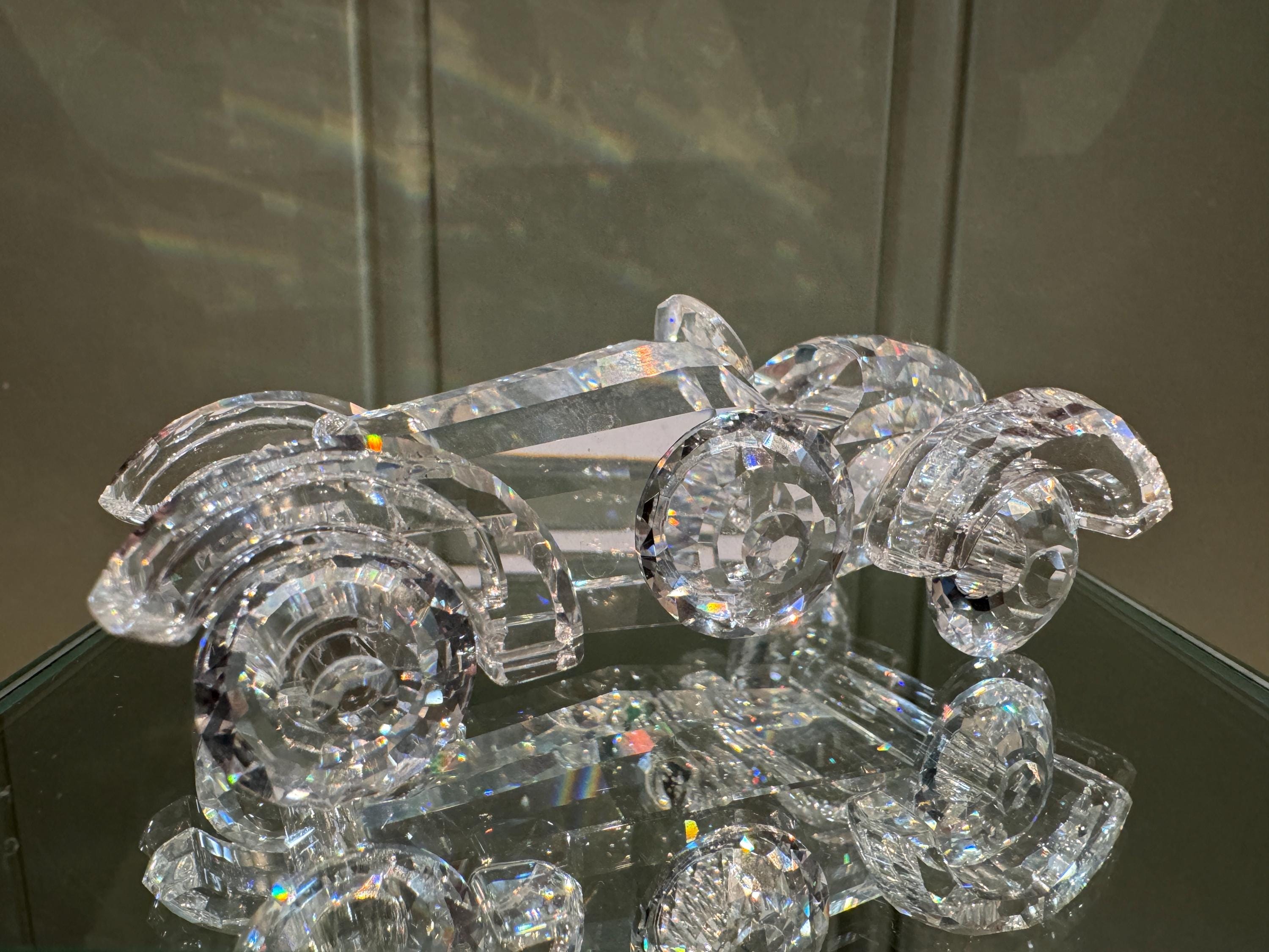 SWAROVSKI スワロフスキー クリスタル オールドタイマーカー Swarovski Crystal Oldtimer Car Figurine – Gabriele Stanley Design