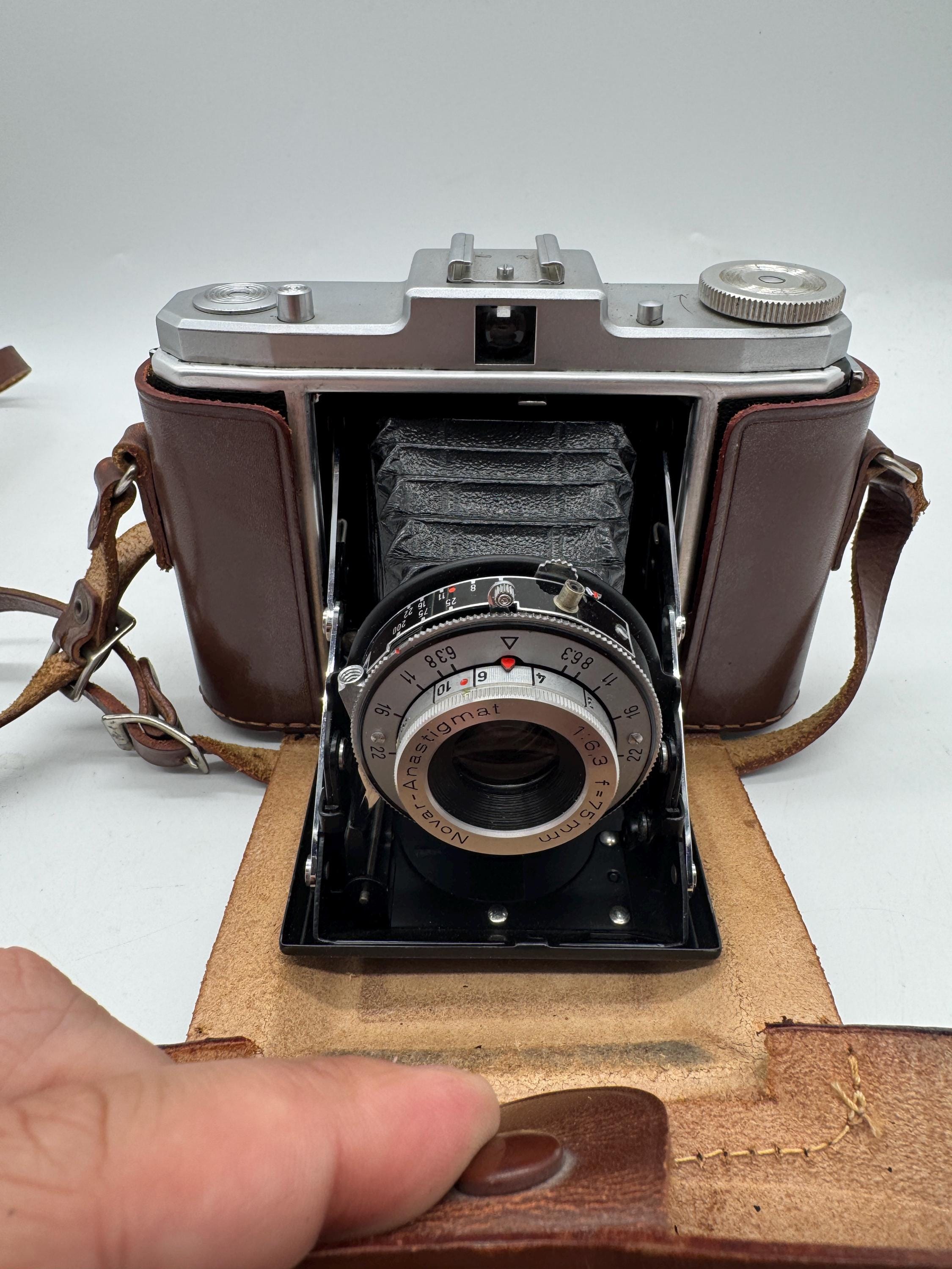 Zeiss Ikon Leather Case - Etsy