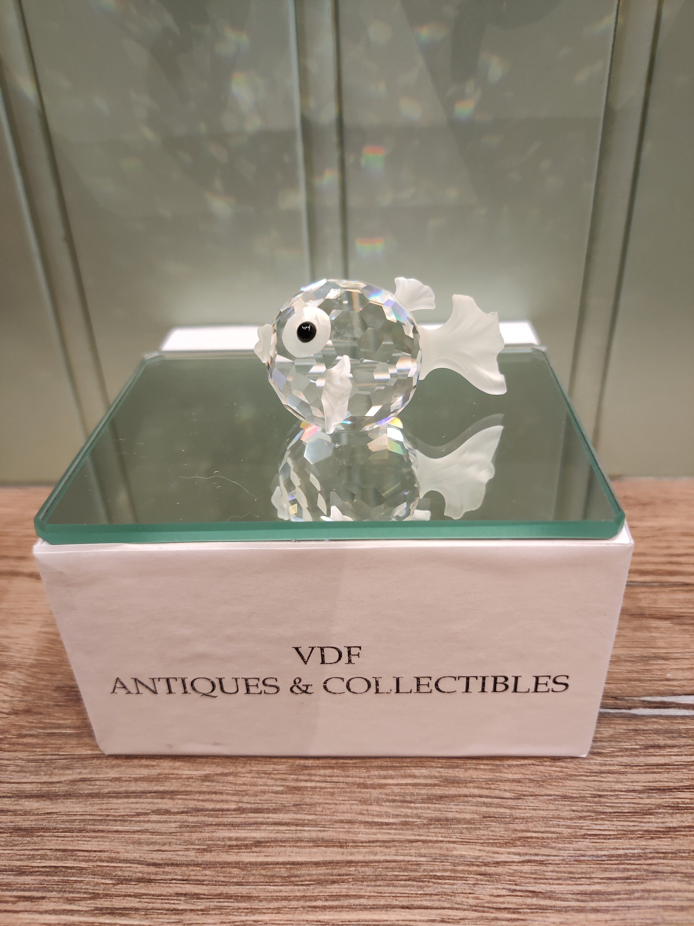 Swarovski スワロフスキー クリスタル フグ魚型置物 Used品