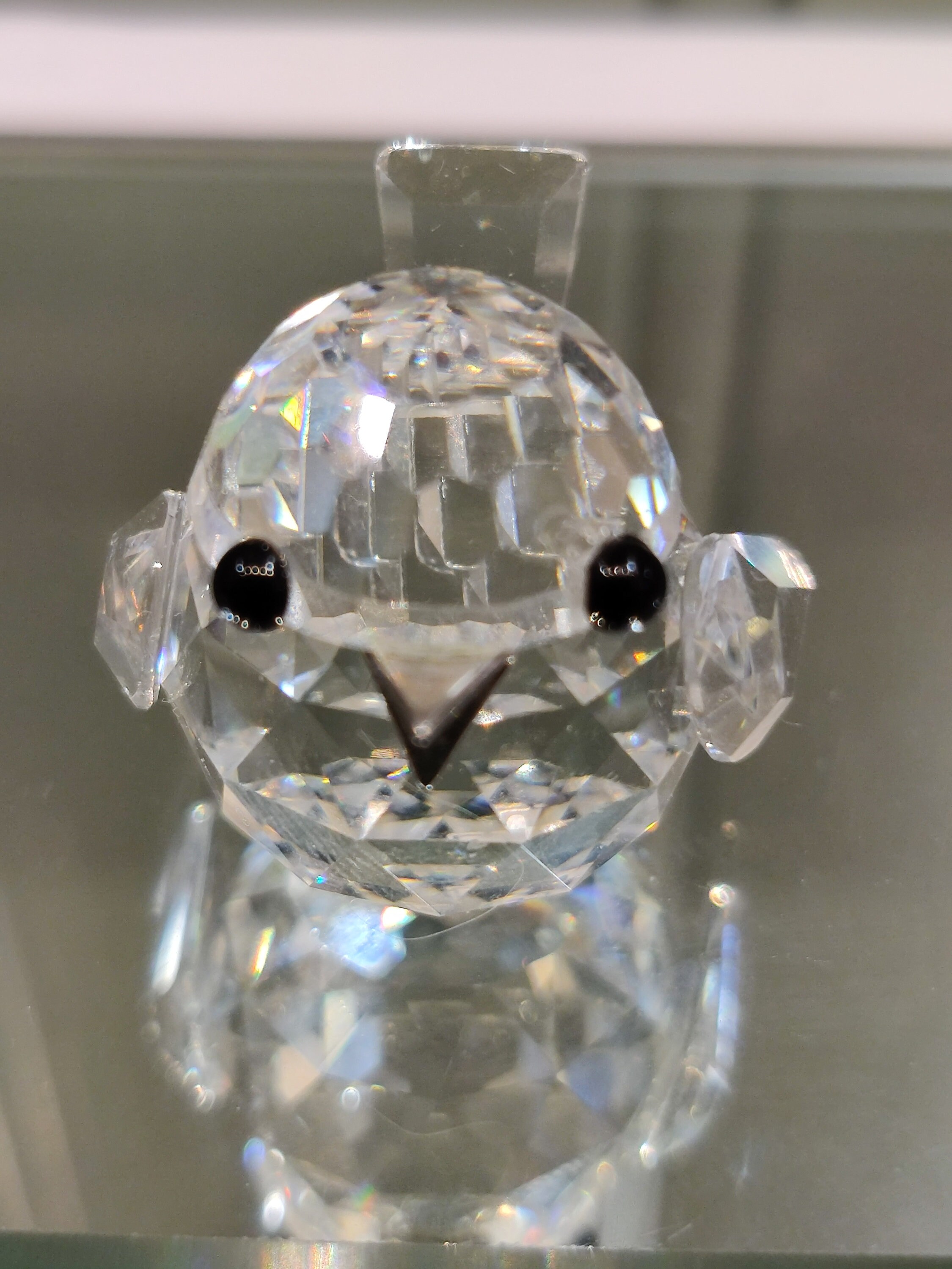 スワロフスキークリスタル ミニ スズメの置物 - マックス・シュレック