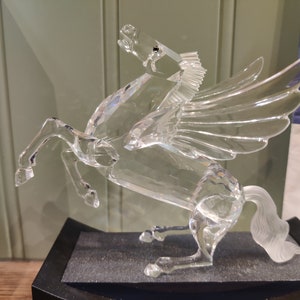 Swarovski Pegasus Figurine – 1998 Annual Edition, Crystal Mythical Trilogy, With Stand & Box