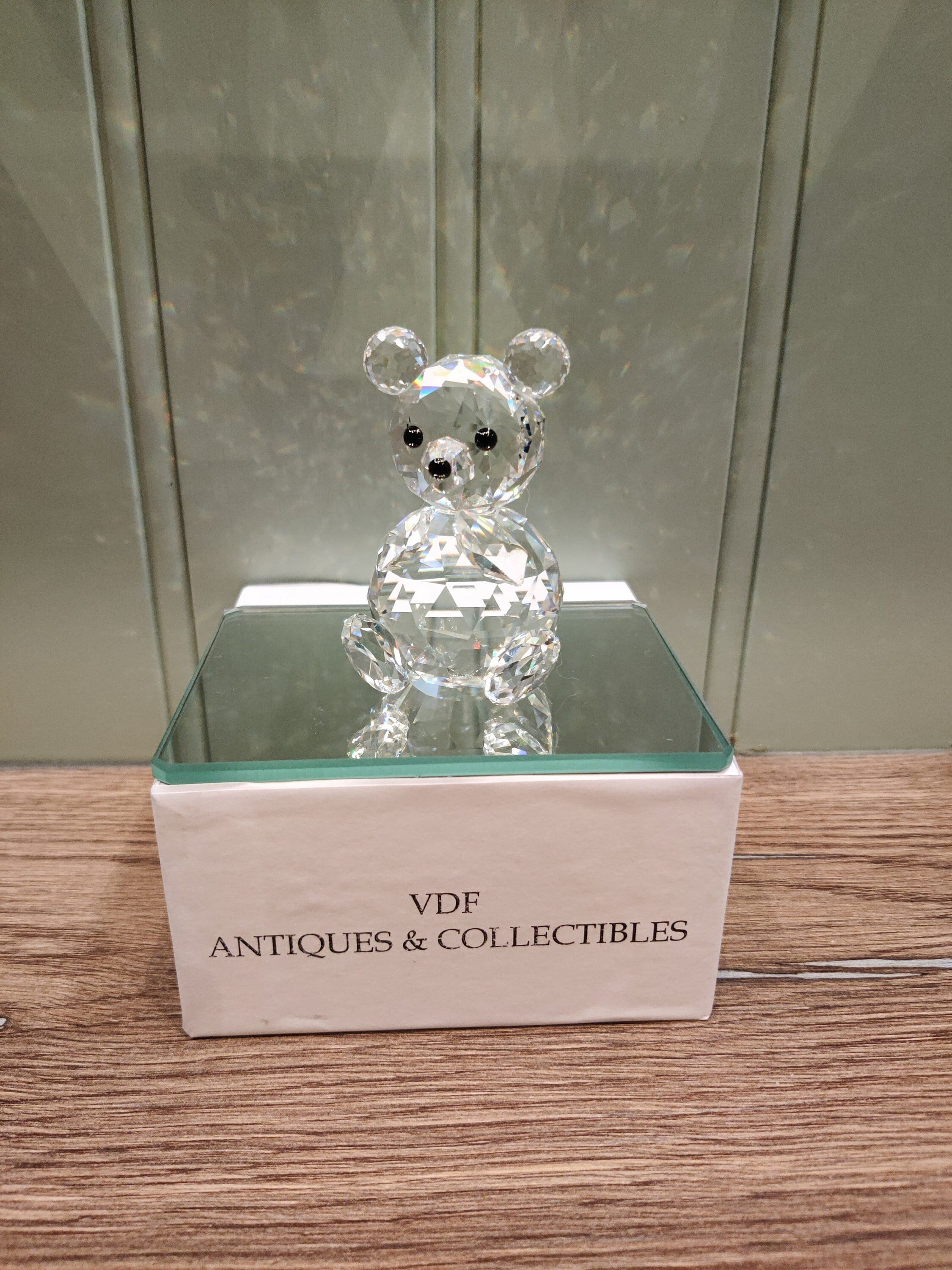 Large Swarovski Crystal Bear Figurine – Retired Woodlands Friend