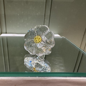Swarovski Crystal Flower Figurine - Margriet Rood 2017