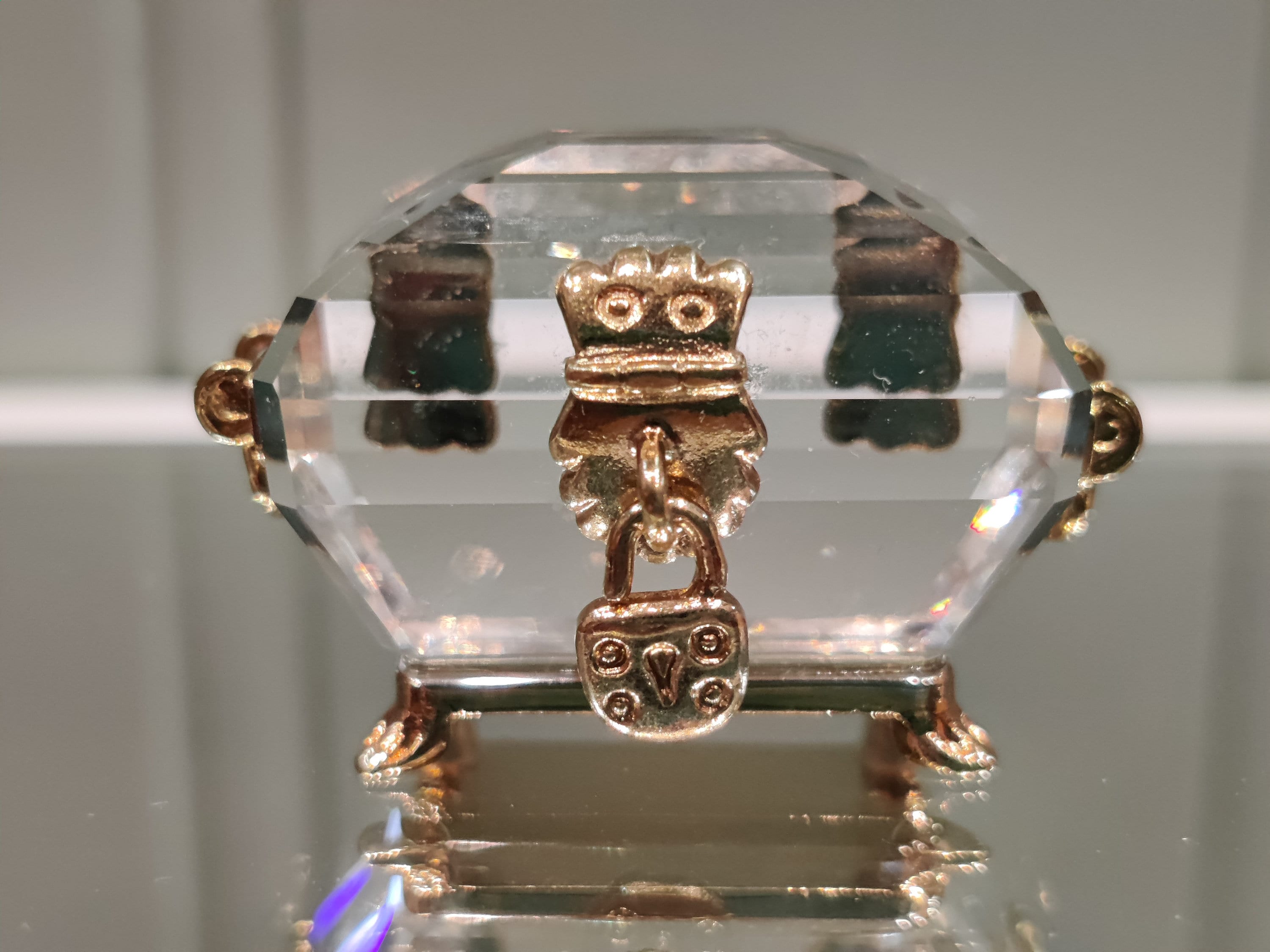 置物 Crystal Memories D.Swarovski & Co Amazon.com: Swarovski Gold Crystal Memories Jewelry Box : Clothing