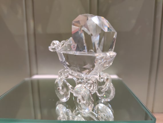 新品 スワロフスキー 乳母車置物 スワロフスキー 乳母車 ベビーカー