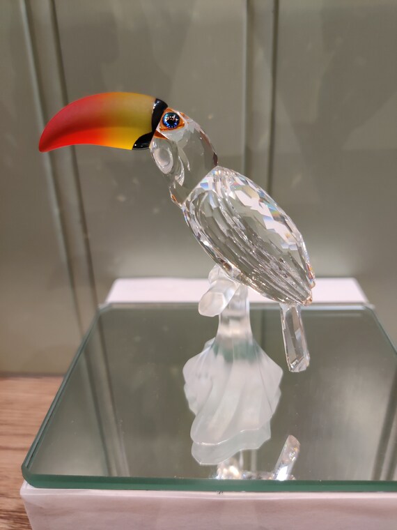スワロフスキー Swarovski クリスタル 置物 鳥 オオハシ 234311 【公式