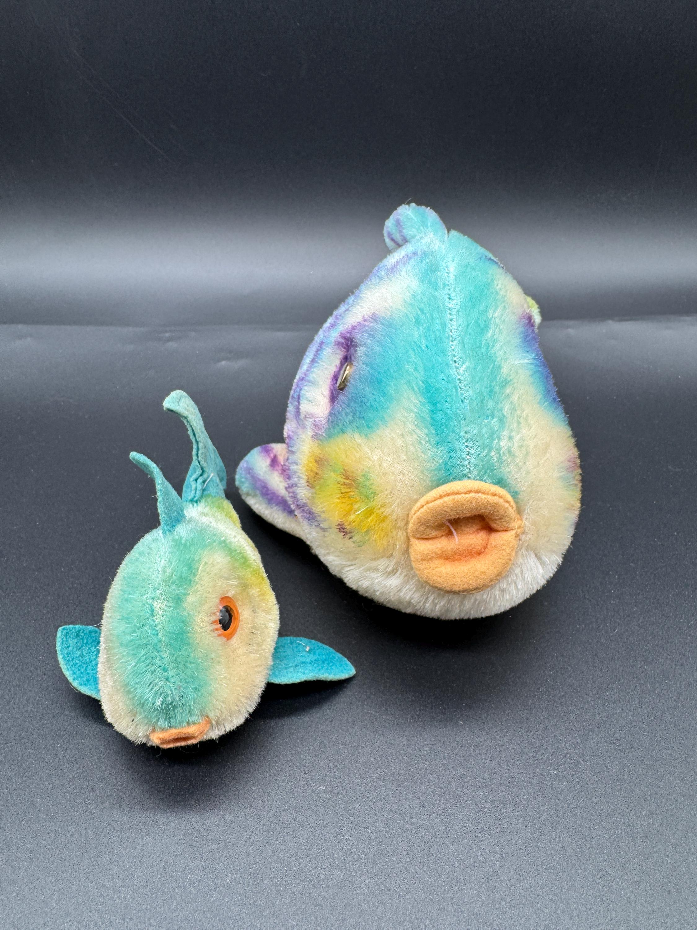 Steiff Tropical Fish Set – 27cm W/ Button & Flag + 13cm – 1960s