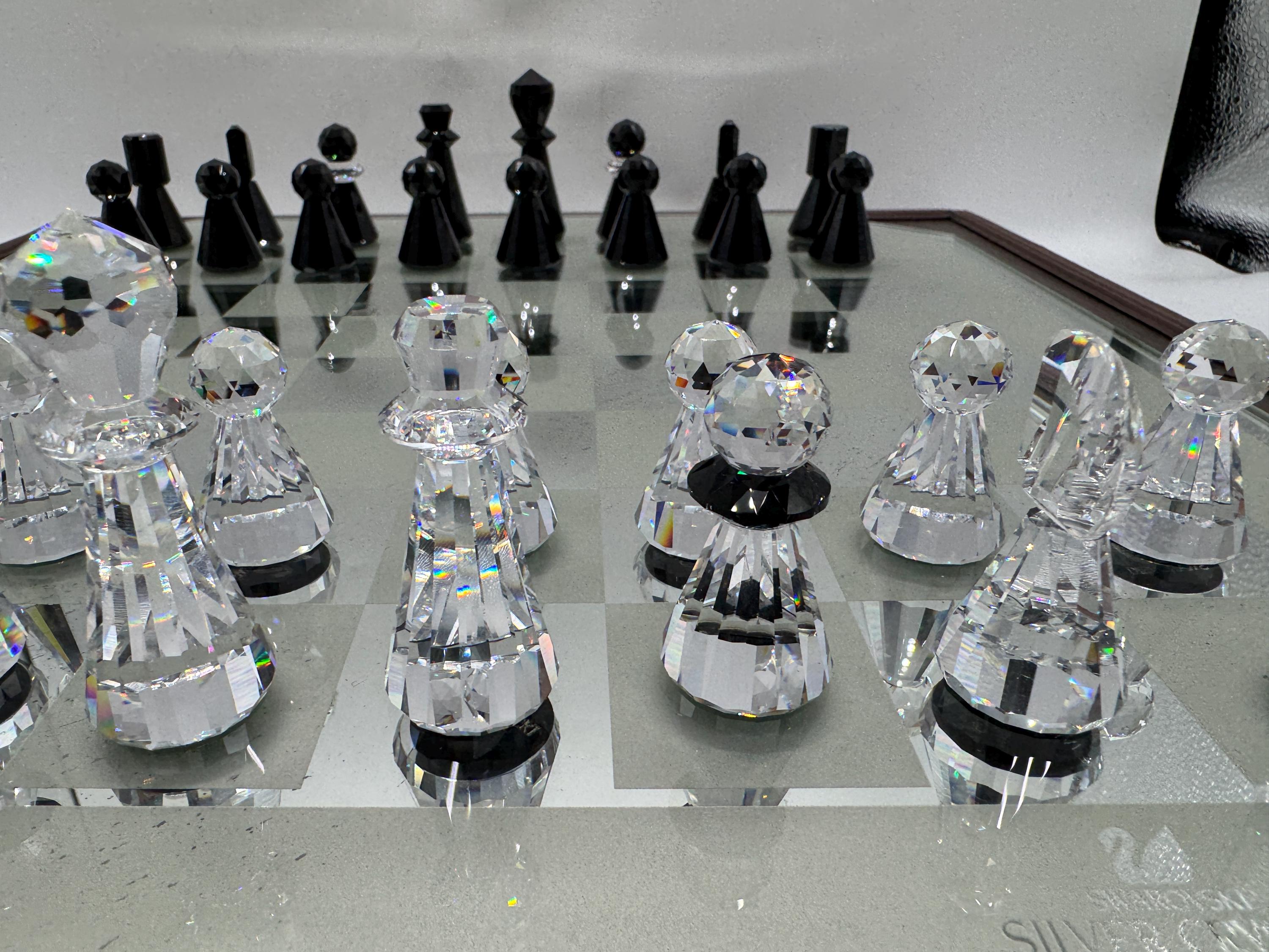 SWAROVSKI Silver Crystal Cityシリーズ ６点セット Swarovski Crystal Chess Set – Black & Clear Faceted Pieces - Etsy