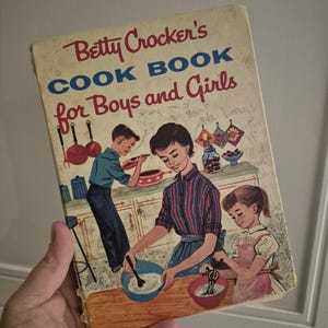 Libro di cucina vintage per bambini di Betty Crocker