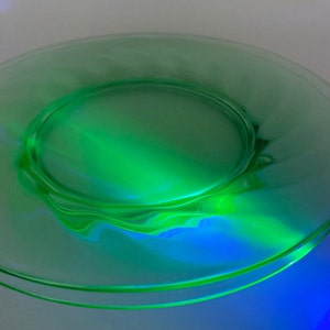 Fostoria Green Spiral Optic Luncheon Plates, Vintage Depression Glass, Uranium / Vaseline Glass 8.5&quot;, Set of Two (2)