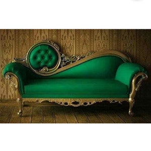 Pune Sofa Sofa * 1 Links * / Viktorianischer Stil Chaise Lounge / Antikes gealtertes Holz-Finish / Handgeschnitzter Holzrahmen / Getufteter Samt