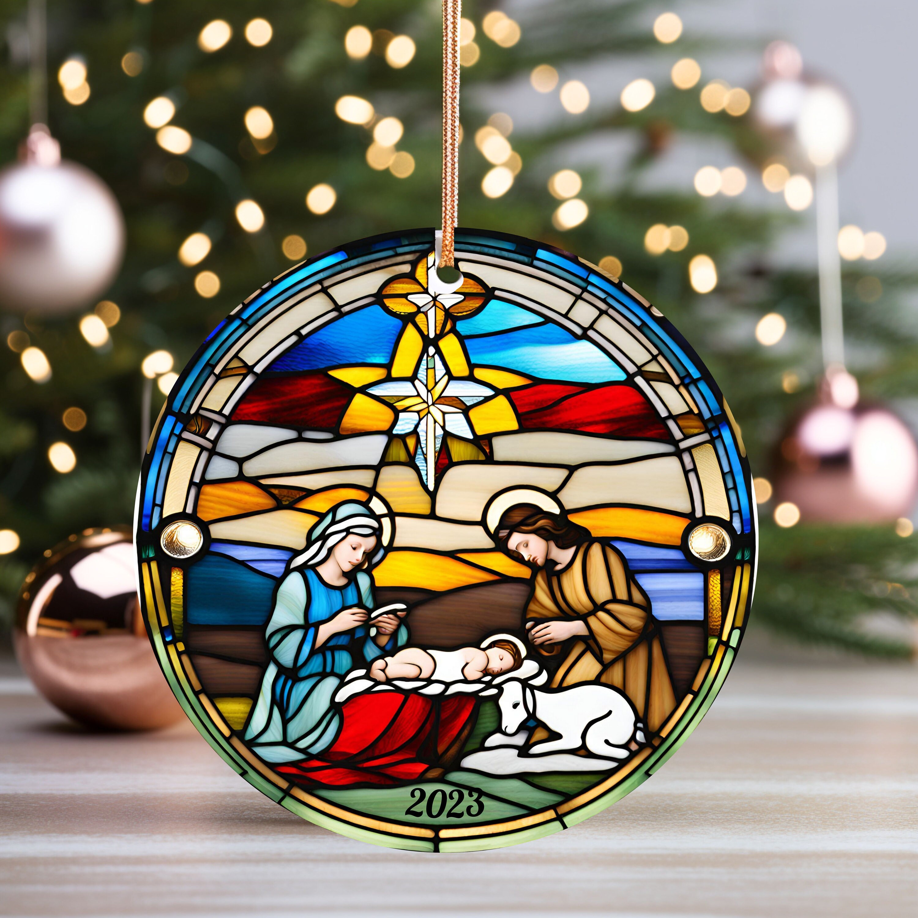 Jesus Mary Joseph Acrylic Suncatcher Christmas Round Faux Stained Nativity  Religious Ornament Meaningful Christmas Glass Ornament 