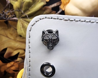 Wolf Shoe Studs - Pair