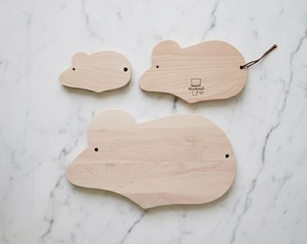 Mouse w/ Leather Tail Cutting Board
