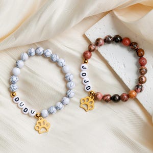 Custom Pet Memorial Name Bracelet,Paw Print Bracelet,Pet Name Stone,Handmade Beaded Bracelet,Memorial Pet Jewelry,Gift For Pet Lover