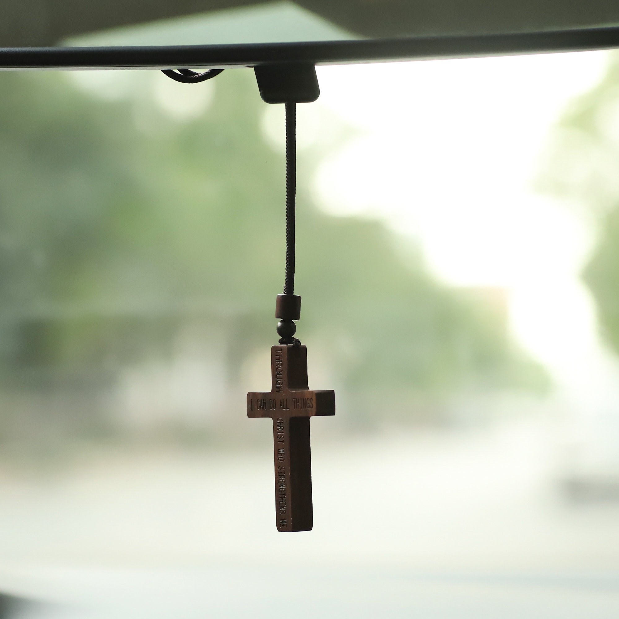 Autospiegel Hängeaccessoires, Kreuz Hängeornament, Weihnachtsgeschenk, I Can Do All Things Autozubehör, Kreuz für Autospiegel