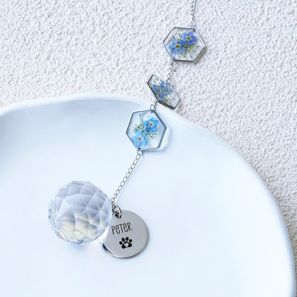 Forget-Me-Not Pressed Flower Memorial Wind Chime, Custom Engraving for Pet, Rainbow Bridge Suncatcher, Sympathy Remembrance Gift