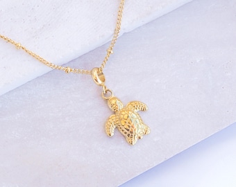 Gold Turtle Necklace, Baby Sea Turtle Pendant, 18k Gold Stainless Steel, Coastal Jewelry Gift for Turtle Lovers, Beach Holiday Style