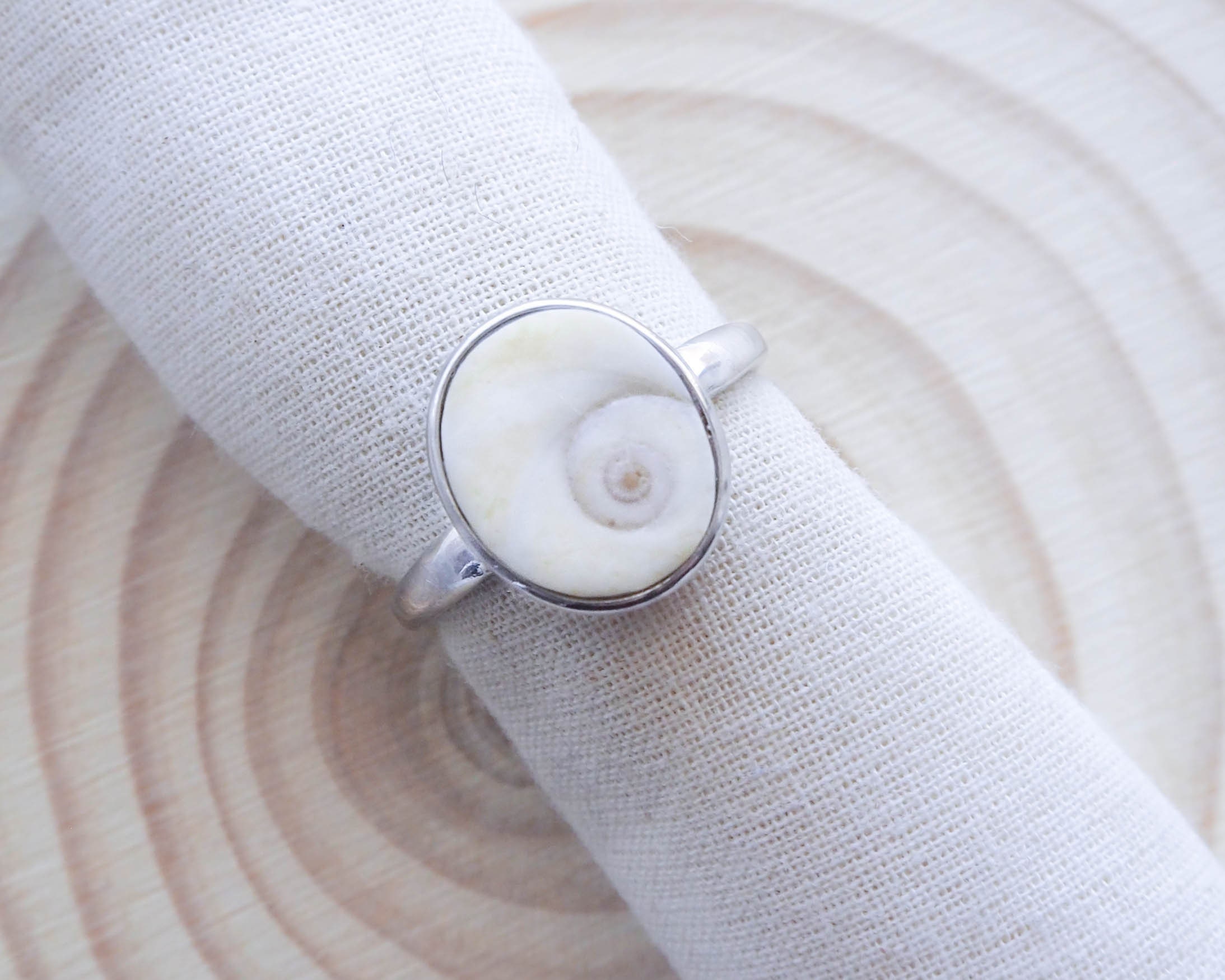 Anello In Argento 925 Con Occhio Di Shiva (pietra Santa Lucia) – Conchiglia Naturale, Anello Regolabile, Fatto A Mano, Vurmashop