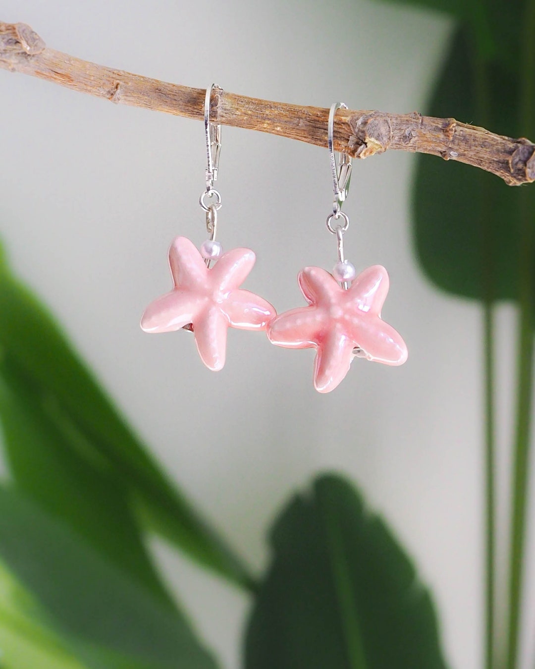 Large Sea Star Necklace in Bubble Gum Pink