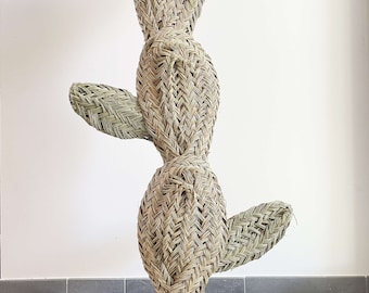 Cactus décoratif en paille