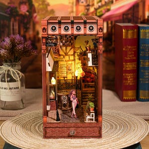 Kit de bricolaje en miniatura para San Valentín Book-Nook: calles europeas con funda antipolvo y luces LED