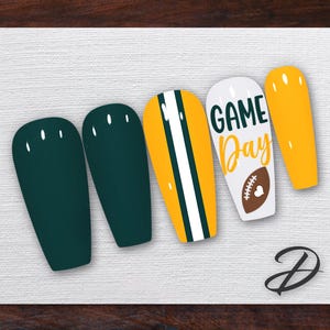 Green Bay Press-On Nails |Custom Fake Nails | Packers Football Fan Manicure | Game Day Nails