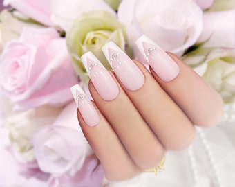 Elegant Custom Wedding Nails for Your Special Day - Press-On Fake Nails