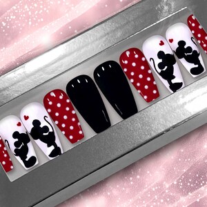 Minnie & Mickey Kissing Press On Nails - Cartoon Love