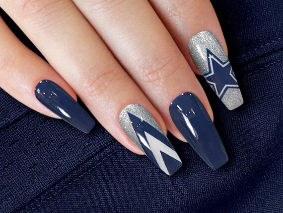 Dallas nails outlet