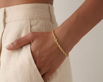 Bracciale a catena a corda dorata, bracciale delicato per tutti i giorni, gioielli minimalisti in oro, bracciale a catena sottile, bracciale impilabile, gioielli in oro da indossare a strati.