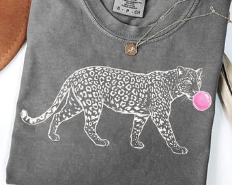 Leopard PNG, Cute Cheetah Bubble Gum, Trendy Safari Animal Shirt Graphic, Preppy Wildcat Design for Dark Color Fabric